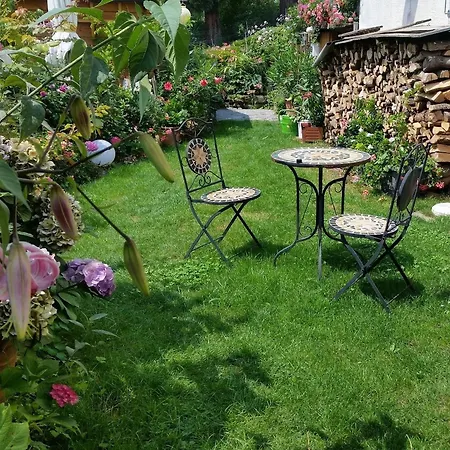Am Berg, 35qm Apartment *